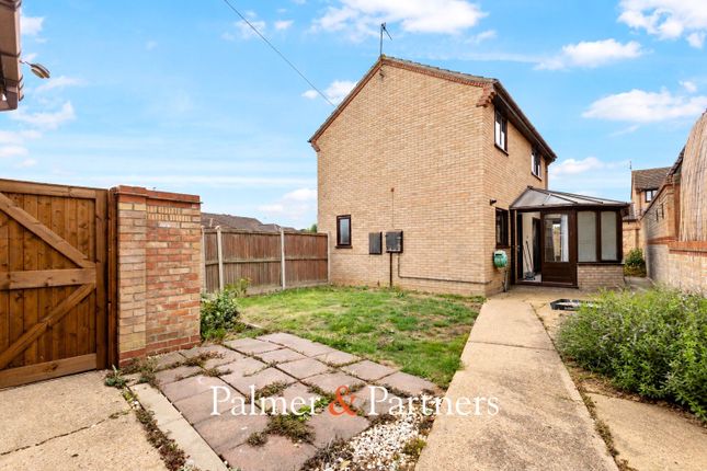 29, Egret Crescent, Longridge, Essex photo 4