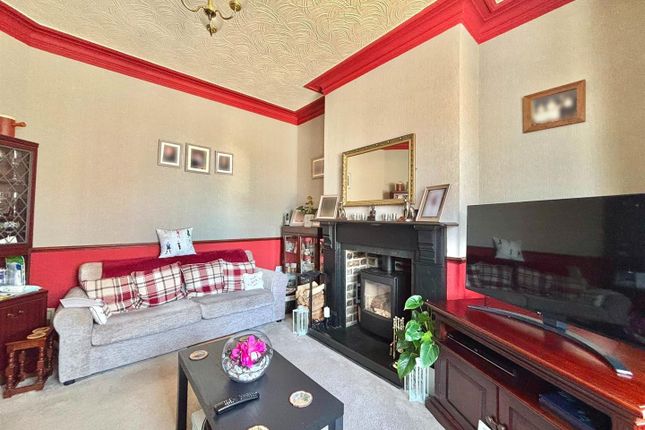 133, Cliff Road, Hornsea photo 3