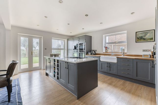 14, Marquis Way, Aldwick photo 4