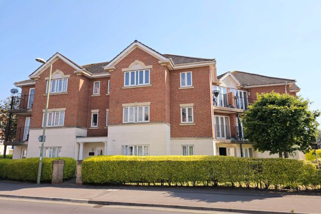 Thumbnail Flat for sale in Godwit Close, Priddys Hard, Gosport, Hampshire