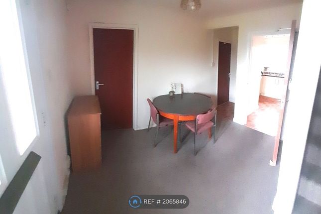 Room to rent in Rivergreen, Nottinghamshire