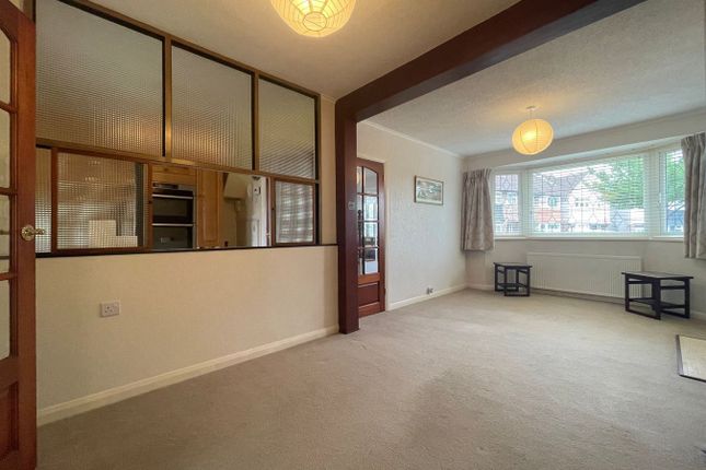 6, Caithness Gardens, Sidcup photo 2