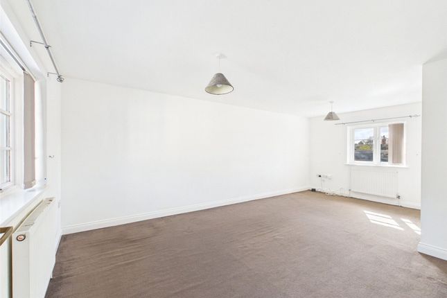 15 Wesley Road, Holsworthy photo 2