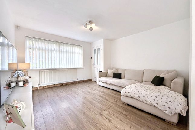 Eastdene Way, Peterlee photo 3