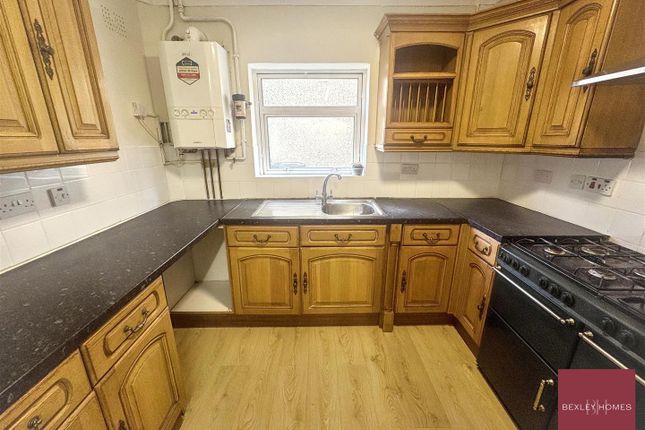 47, Eastry Road, Erith photo 2