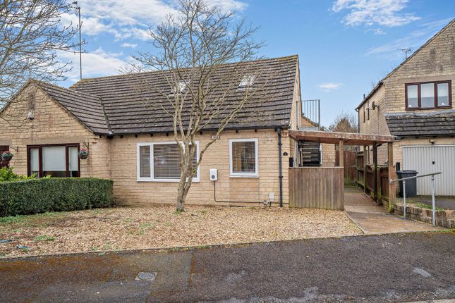 3-bed house on 7, Hammond Drive, Cheltenham, £350,000