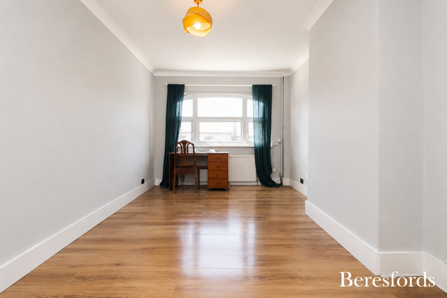 63A,, Ongar Road, Brentwood photo 4