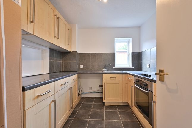 Burley House, WD5, Watford photo 4