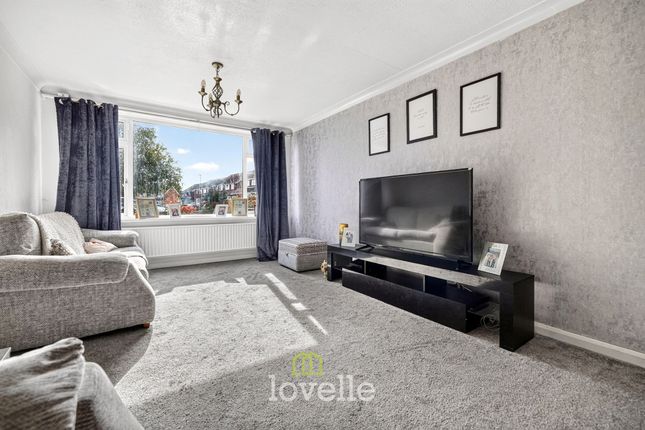 51 Cherry Tree Crescent, Grimsby photo 4