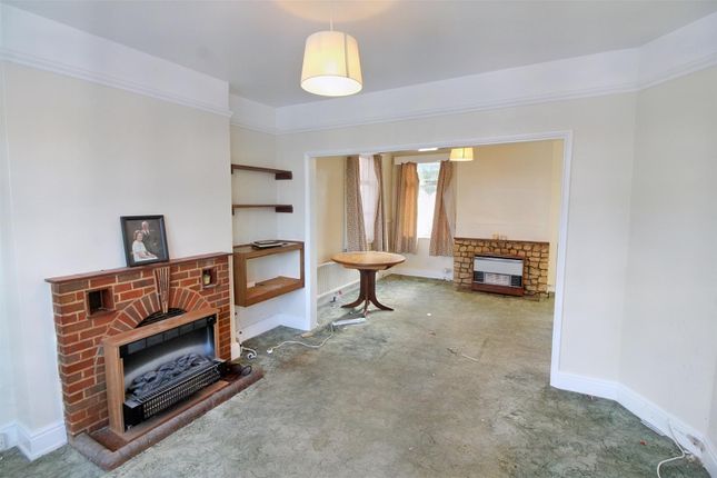 Detached house for sale in Madeley Road, Aylesbury