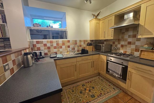 2, Silkweavers Mews, Rothwell photo 3