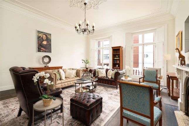 Flat 3, 26, Queensberry Place, London photo 3