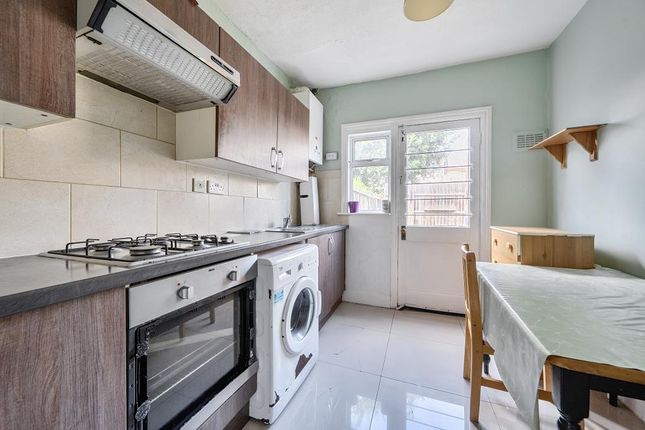 45, Rectory Gardens, London photo 4