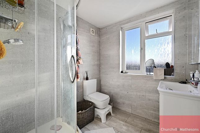 52, Bowes Road, London photo 2