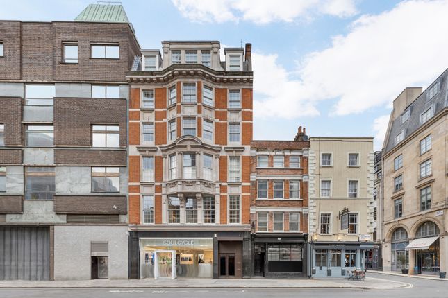 Triplex for sale in Great Marlborough Street, London
