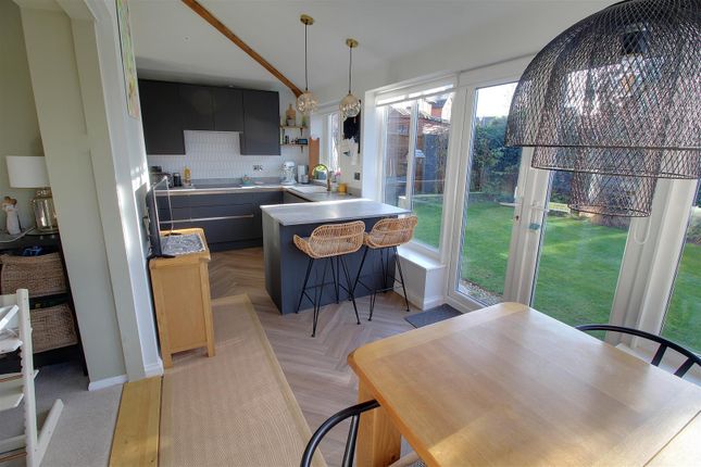 3, Limekiln Grove, Gloucester photo 4