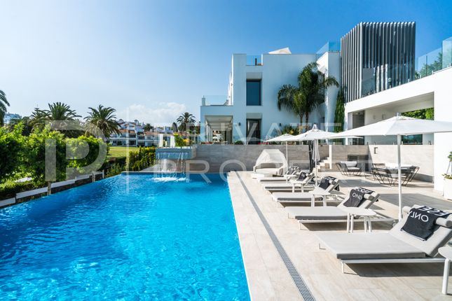 Thumbnail Villa for sale in Nueva Andalucia, Marbella, Malaga