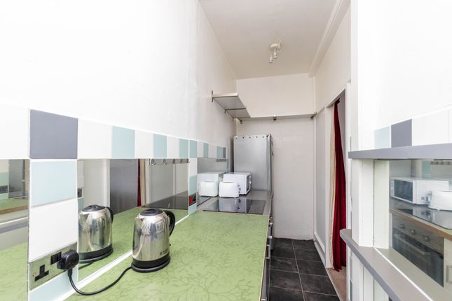 Flat for sale in 3E Balcarres Place, Musselbugh
