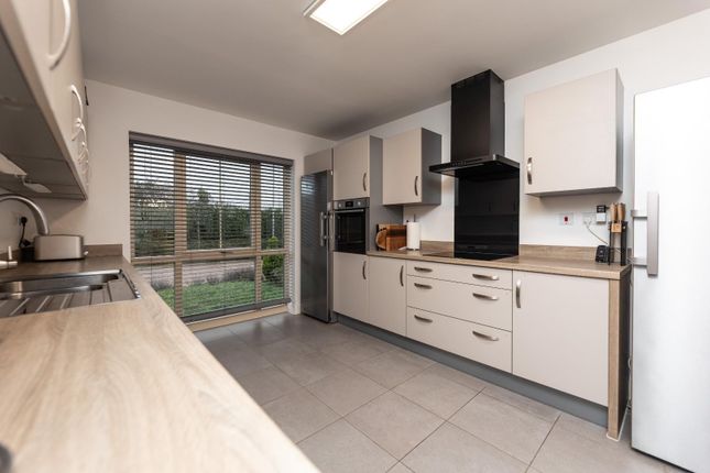 46, Arnall Street, West Yorkshire photo 2