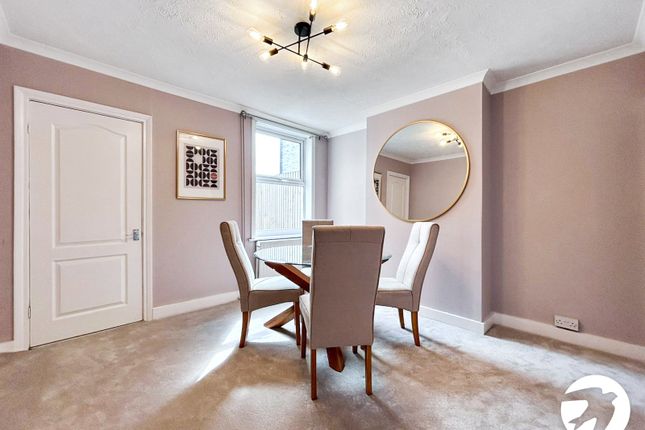 12, Peel Street, Kent photo 4