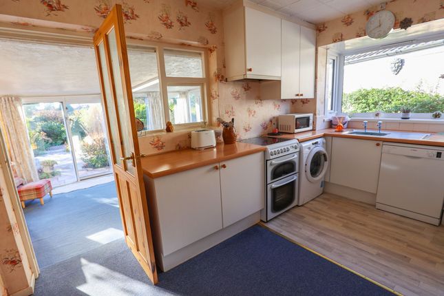 35 Mattock Crescent, Morecambe photo 4