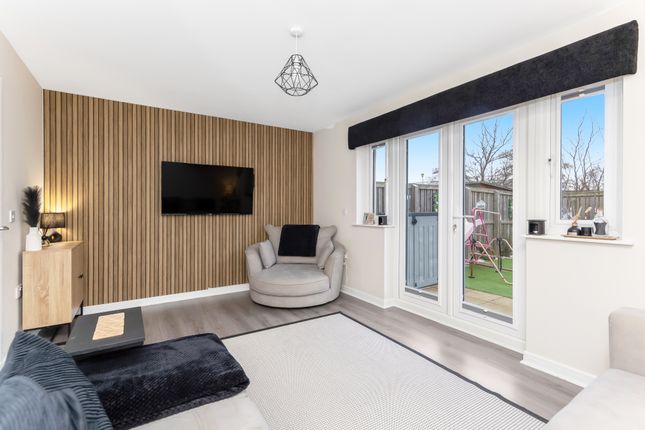 3, Thomson Place, South Queensferry photo 3