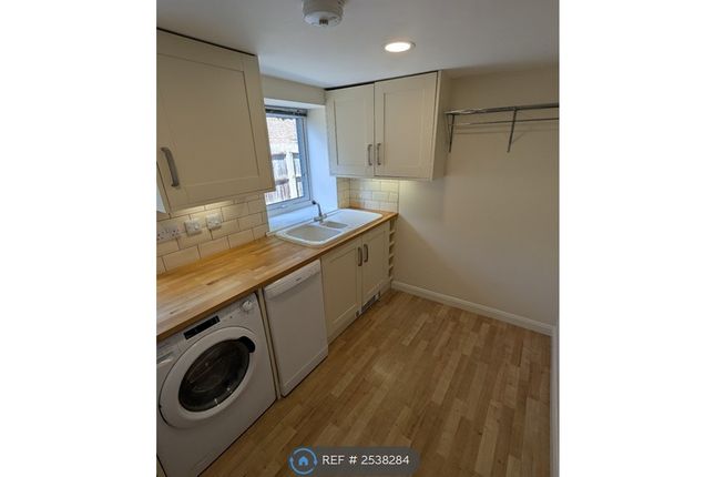 Kitchen 3