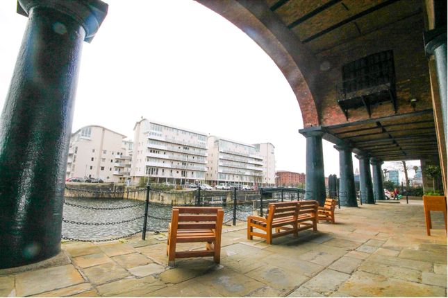 Thumbnail Flat to rent in Wapping Quay, North Quay Wapping Quay