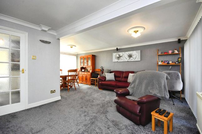 1, Strutt Close, Chelmsford photo 2