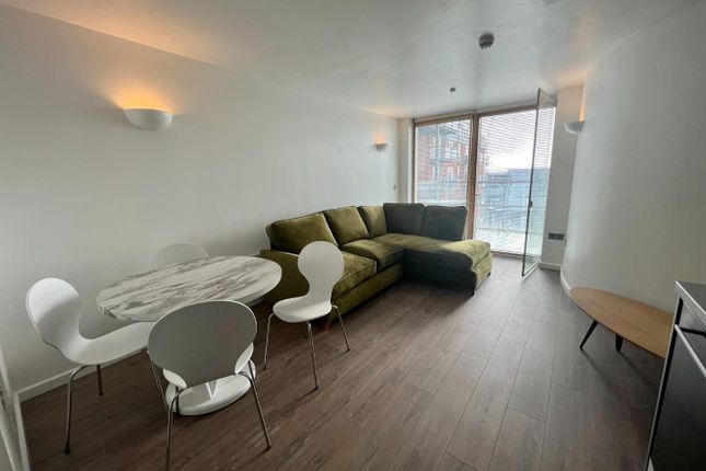 Thumbnail Flat to rent in Wellington Quarter, Wellington Street, Leeds