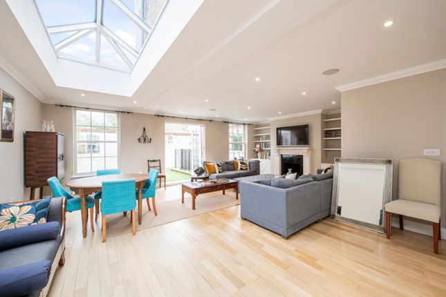 Property for sale in Sadlers Gate Mews, Commondale