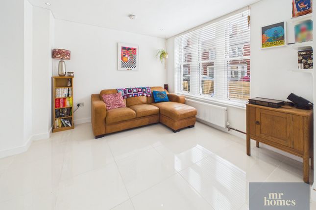 The Retreat, Fairfield Avenue, Cardiff photo 3