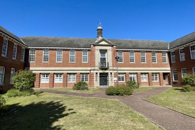 1-bed flat on 25 Old School House, Shotley Gate, Ipswich, £60,000