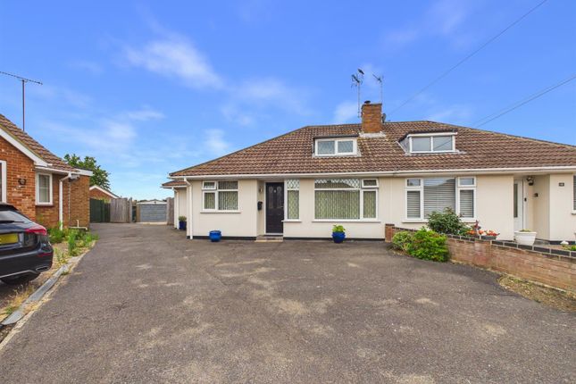 2-bed house on 9, Kendal Close, Aylesbury, £475,000