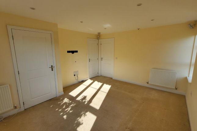 35, Clippens Drive, Edinburgh photo 2