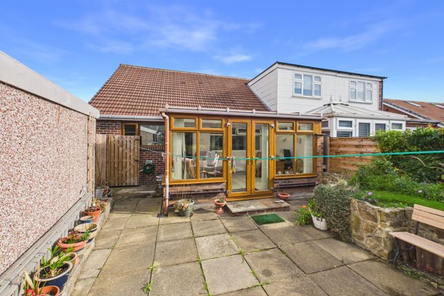 13, Ashwood Drive Gildersome, Morley, Leeds photo 4