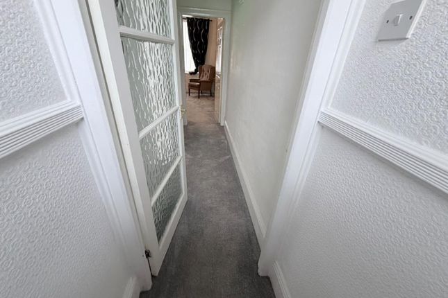 127, Thornaby Road, Thornaby photo 2