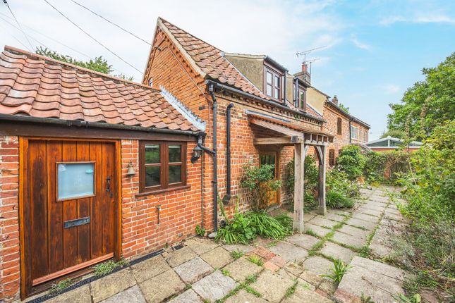 Sage Cottage, 37-38 Plumstead Green, Norwich photo 4