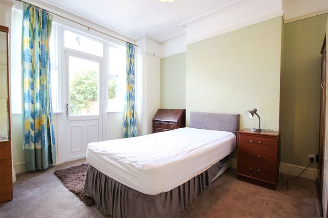 194, Castle Road, Bedfordshire photo 3
