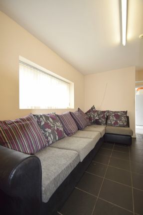 Glenroy Street, Cardiff photo 2