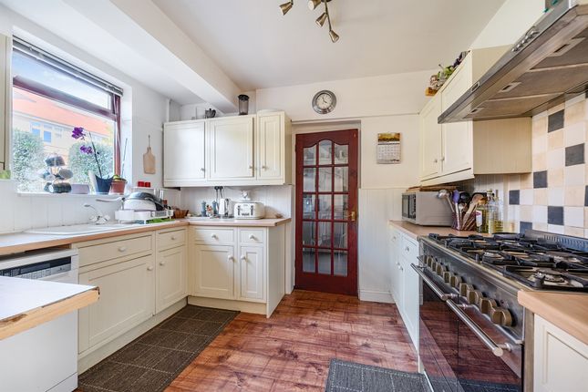 55, Brodie Road, Enfield photo 4
