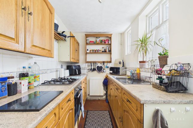 17, Regent Street, Barwell photo 4