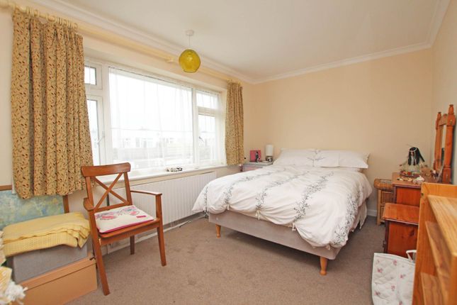 6, Branston Road, Eastbourne photo 5