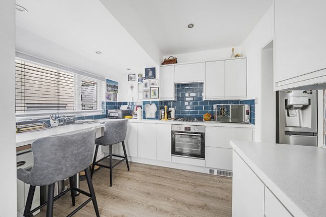 12, Norman Road, Devon photo 4