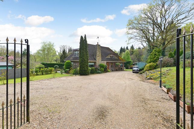 Thumbnail Detached house for sale in Hunts Hill Road, Normandy