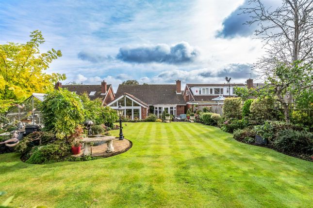 Thumbnail Detached bungalow for sale in Monastery Drive, Solihull