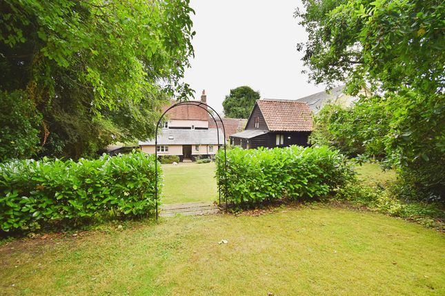 Orchard Cottage, 100 Station Road, Sawbridgeworth photo 2