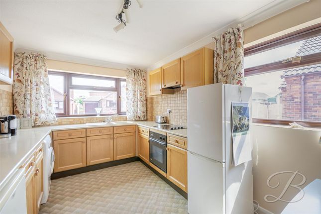 3, Waterdown Close, Mansfield photo 2