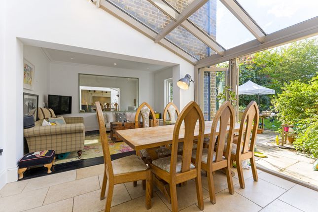 32, Hill Street, St. Albans photo 4