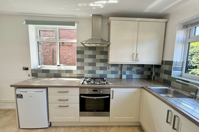 15 Barlow Hall Road, Manchester photo 3